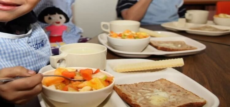 En Baja California 374 mil estudiantes recibirán desayuno gratis