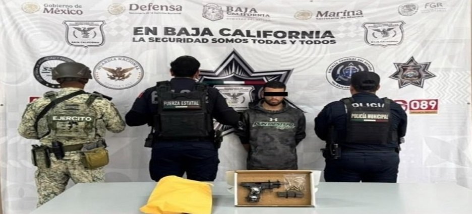 Detienen a hombre armado en Ensenada